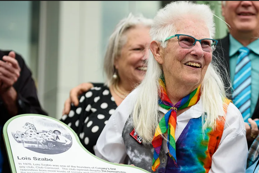 Lois Szabo, CLub Carousel, dedication